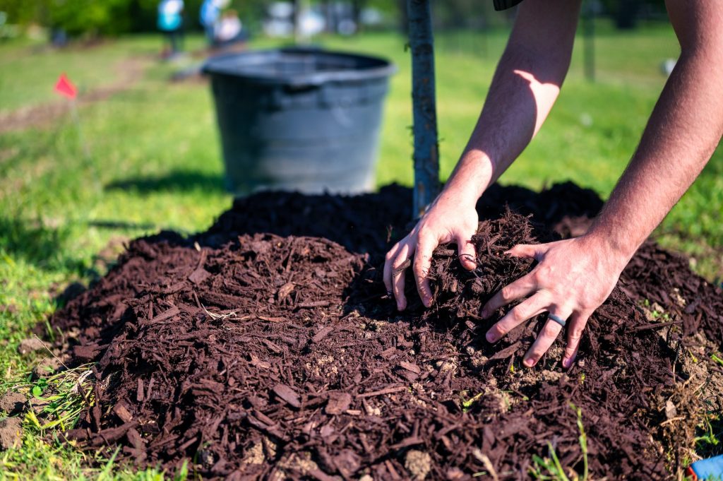 mulch delivery company in cincinnati